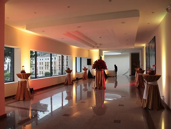 bf00bb_f4c9d37369f748a383b94e069f7e9c6a_mv2